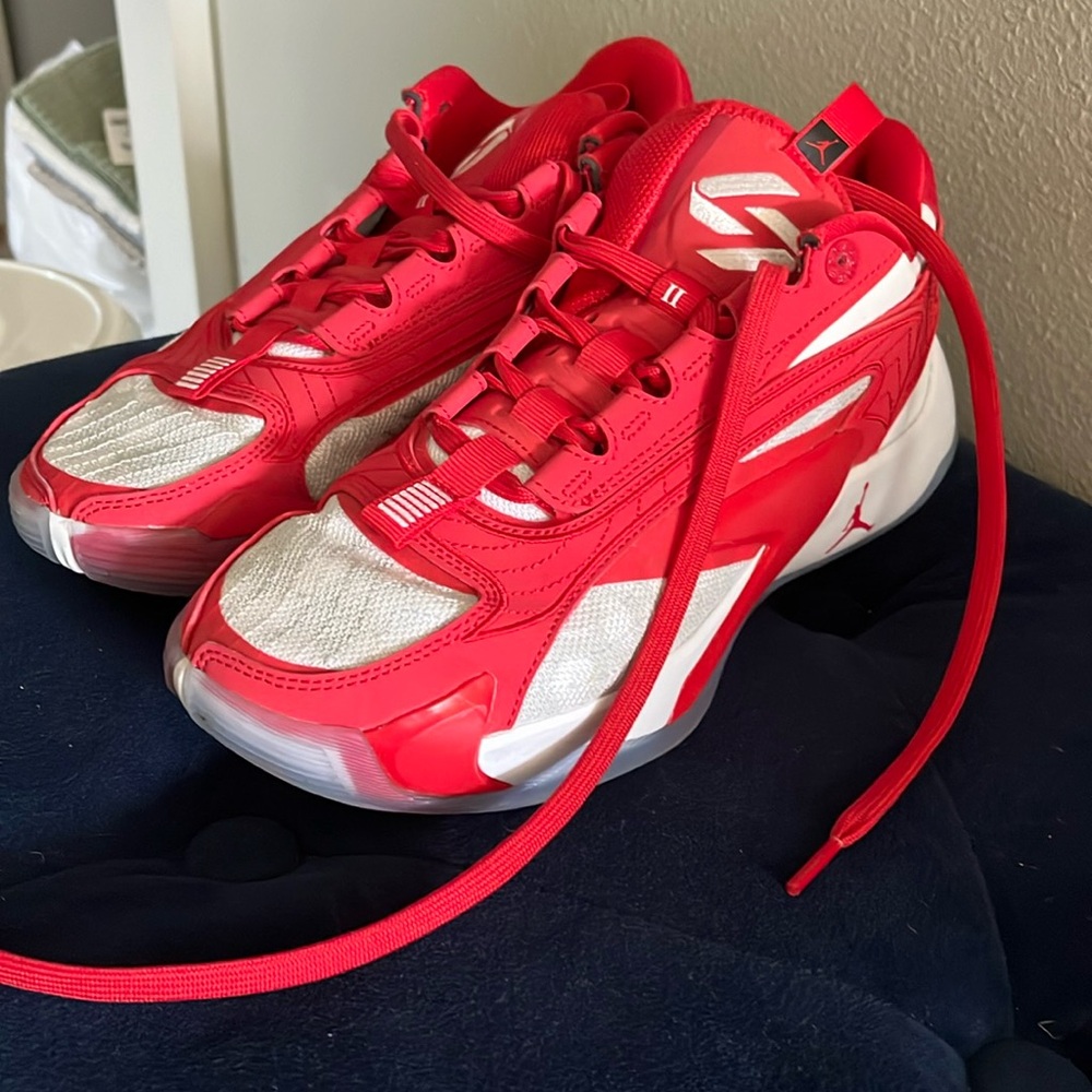team red luka 2